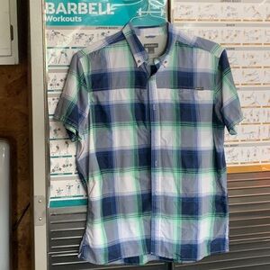 EDDIE BAUER - Mens L. BLUE. GREEN. WHITE. PLAID. Button down.  Short sle…